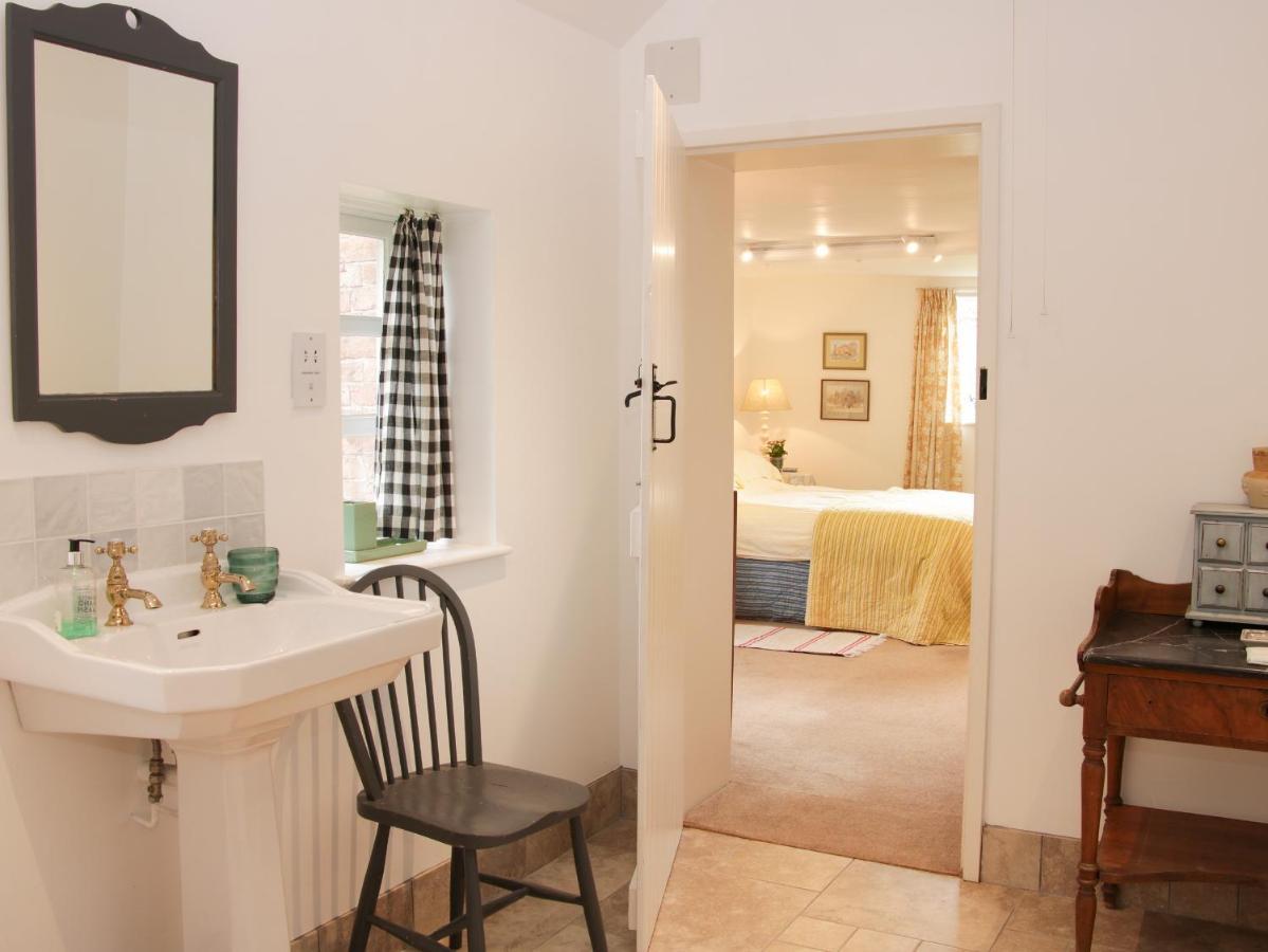Wolvesacre Mill Cottage Whitchurch  Dış mekan fotoğraf